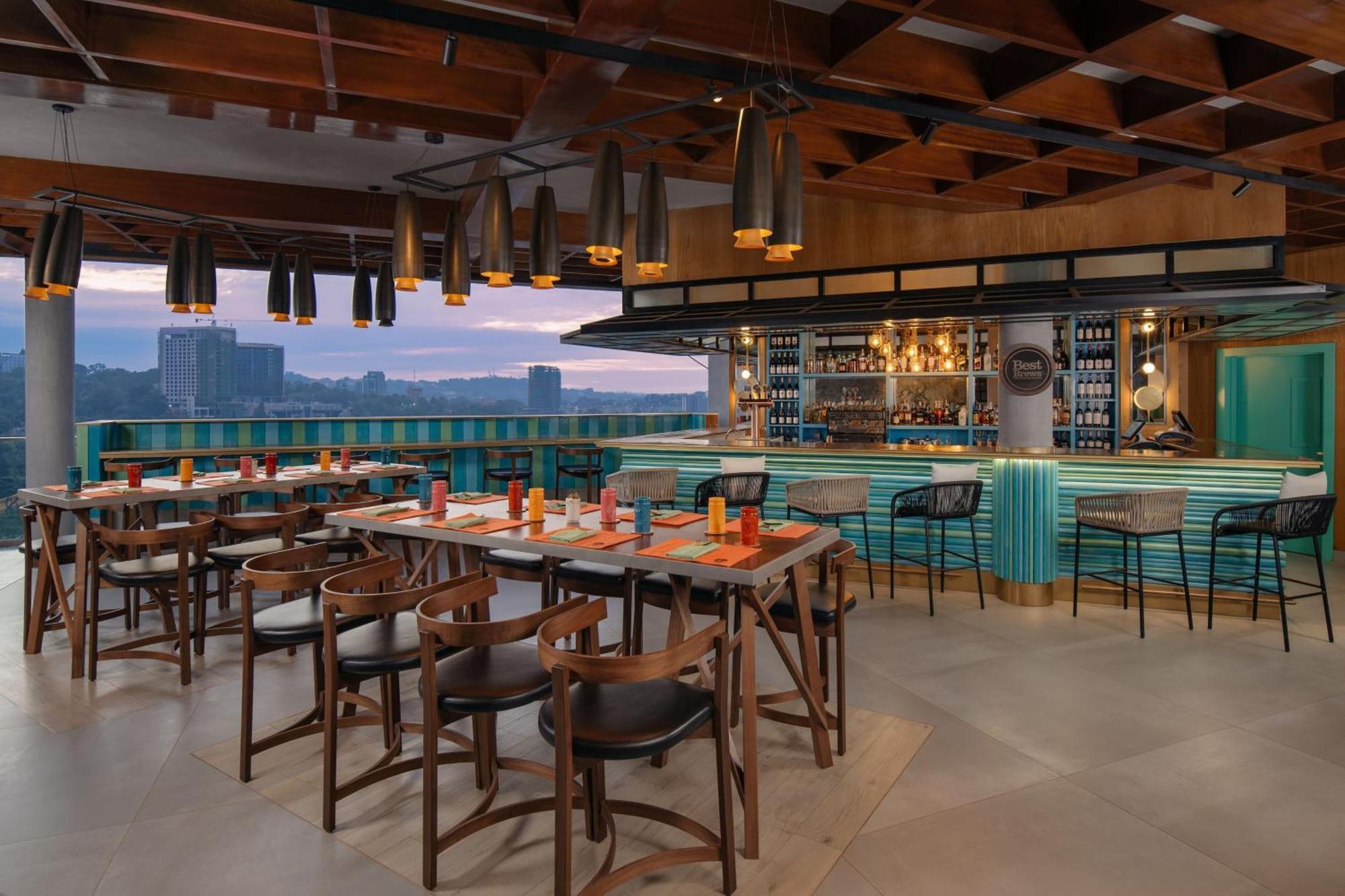 Four Points By Sheraton Kampala Ngoại thất bức ảnh